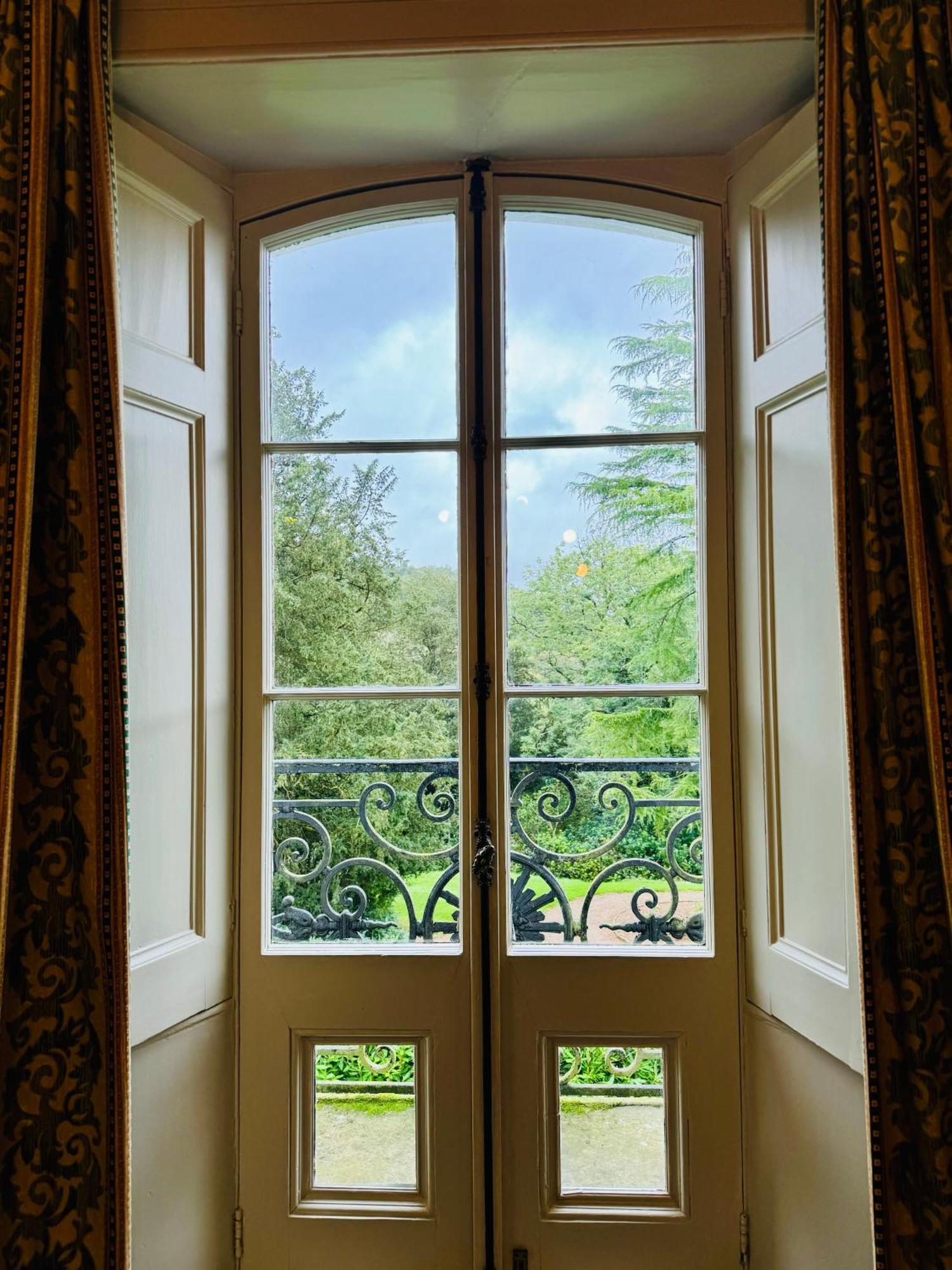 The Falcondale At Λάμπετερ Δωμάτιο φωτογραφία