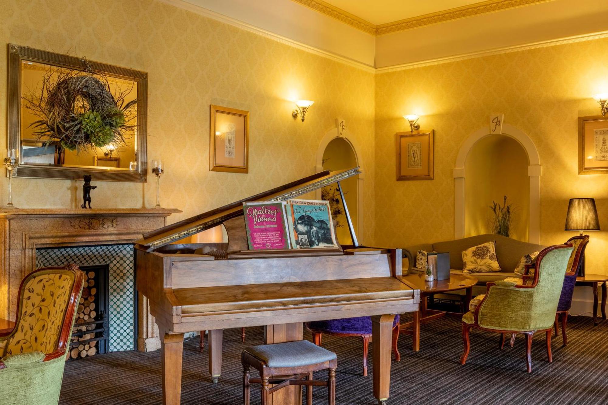 The Falcondale At Λάμπετερ Εξωτερικό φωτογραφία
